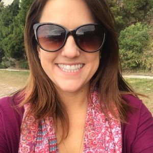 Meet your Posher, Laura